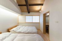Apartment With Artistic Japanese Style Design 35