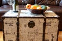 Ideas To Decorate Your House With Vintage Chests And Trunks 41