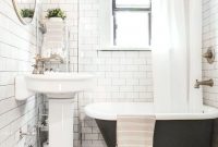 Inspiring Bathrooms With Stunning Details 50
