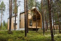 Charming And Minimalist Wooden House 25