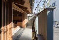 Functional Japanese House For Small Family 38