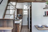 Modern Minimalist House That Full Of Surprises 34