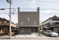 This Japanese House Looks Peculiar But Beautiful 05