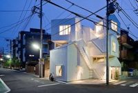 This Japanese House Looks Peculiar But Beautiful 11