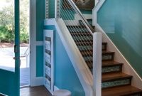 Wood Railing Ideas For Your House Style 40