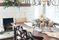 Amazing Farmhouse Kitchen Tables Ideas 20