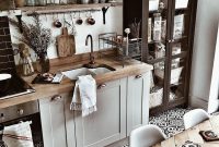 Amazing Farmhouse Kitchen Tables Ideas 51