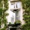 Beautiful Facades With Vines And Climbers 27