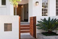 Chic And Simple Entrance Ideas For Your House 05