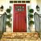 Chic And Simple Entrance Ideas For Your House 52