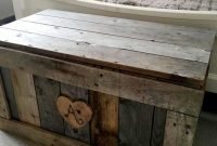 Adorable Crafty Diy Wooden Pallet Project Ideas 24