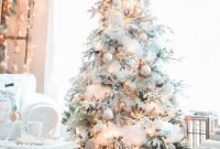 Adorable White Christmas Decoration Ideas 06
