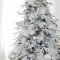 Adorable White Christmas Decoration Ideas 25