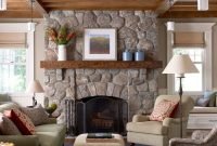 Comfy Winter Living Room Ideas With Fireplace 44