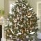 Creative Scandinavian Christmas Tree Decor Ideas 18