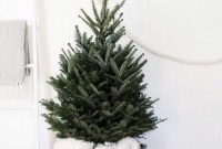 Creative Scandinavian Christmas Tree Decor Ideas 50