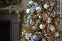 Extraordinary Christmas Tree Decor Ideas 03