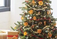 Extraordinary Christmas Tree Decor Ideas 18