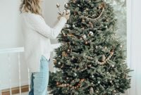 Extraordinary Christmas Tree Decor Ideas 43