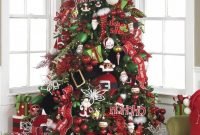 Extraordinary Christmas Tree Decor Ideas 52
