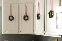 Gorgeous Christmas Apartment Decor Ideas 05