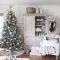 Gorgeous Christmas Apartment Decor Ideas 15