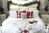 Gorgeous Christmas Apartment Decor Ideas 16