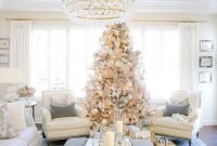 Gorgeous Christmas Apartment Decor Ideas 28