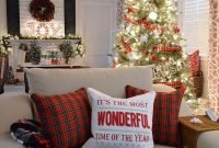 Gorgeous Christmas Apartment Decor Ideas 30