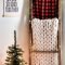 Gorgeous Christmas Apartment Decor Ideas 48