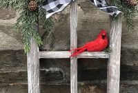 Inspiring Farmhouse Christmas Porch Decoration Ideas 16