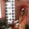 Inspiring Farmhouse Christmas Porch Decoration Ideas 27