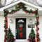 Inspiring Farmhouse Christmas Porch Decoration Ideas 34