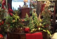 Lovely Red And Green Christmas Home Decor Ideas 08