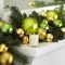 Lovely Red And Green Christmas Home Decor Ideas 25