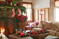 Lovely Red And Green Christmas Home Decor Ideas 36