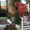 Perfect Christmas Front Porch Decor Ideas 10