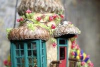 Pretty Diy Christmas Fairy Garden Ideas 41