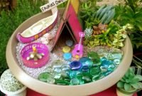 Pretty Diy Christmas Fairy Garden Ideas 54