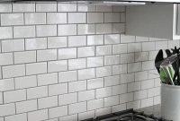 Pretty White Kitchen Backsplash Ideas 24