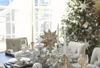 Stunning Christmas Dining Table Decoration Ideas 04