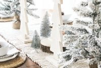 Stunning Christmas Dining Table Decoration Ideas 29