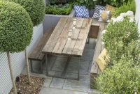 Attractive Small Patio Garden Design Ideas For Your Backyard 08