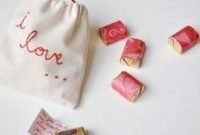 Awesome Classroom Party Decor Ideas For Valentines Day 13