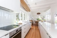 Elegant Beach Coastal Style Kitchen Decor Ideas 03