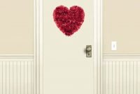 Stunning Red Home Decor Ideas For Valentines Day 03