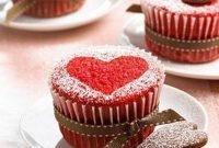 Stunning Red Home Decor Ideas For Valentines Day 07