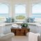 Stylish Coastal Themed Living Room Decor Ideas 35