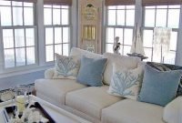 Stylish Coastal Themed Living Room Decor Ideas 41