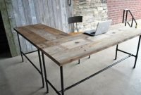 Gorgeous Industrial Table Design Ideas For Home Office 16
